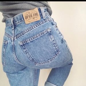 Vintage Baggy Fit Gap Denim Mom Jeans High Waist High Rise 38 waist 30 Length 16